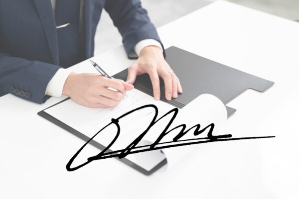 【ビジネスサインの作り方】普通のサイン署名とは意味も使う場面も異なる